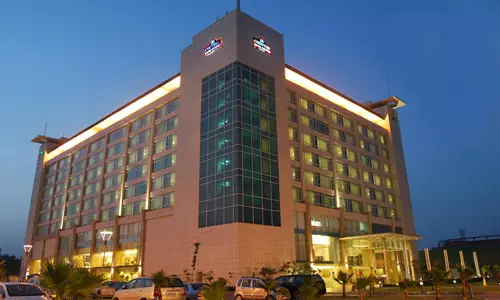 هتل کانتری این سوئیت بای رادیسون دهلی
